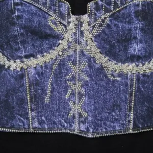 Camisa con corset estampado Negra 4